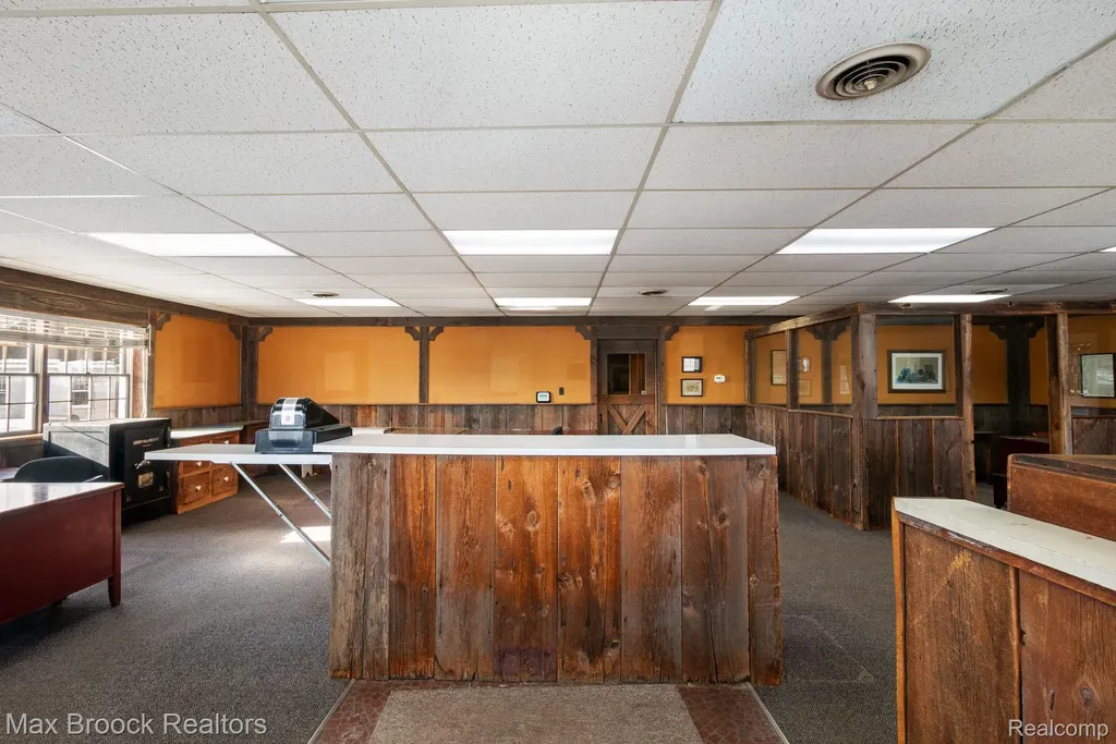 666 S Lapeer Road Oxford Charter Township MI 48371