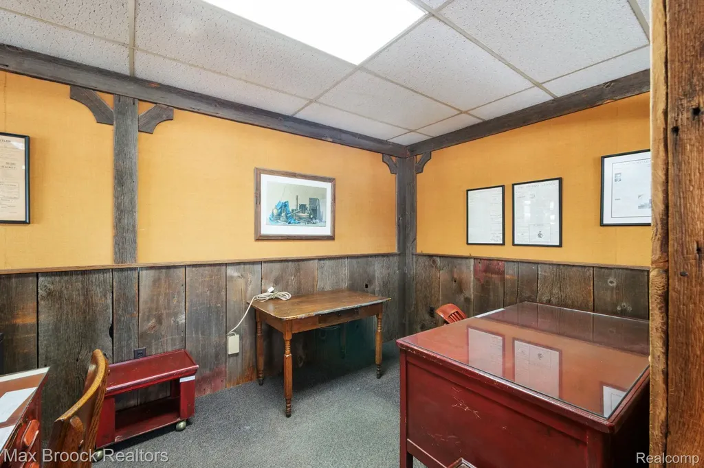 666 S Lapeer Road Oxford Charter Township MI 48371