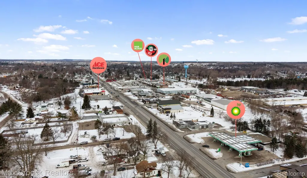 666 S Lapeer Road Oxford Charter Township MI 48371