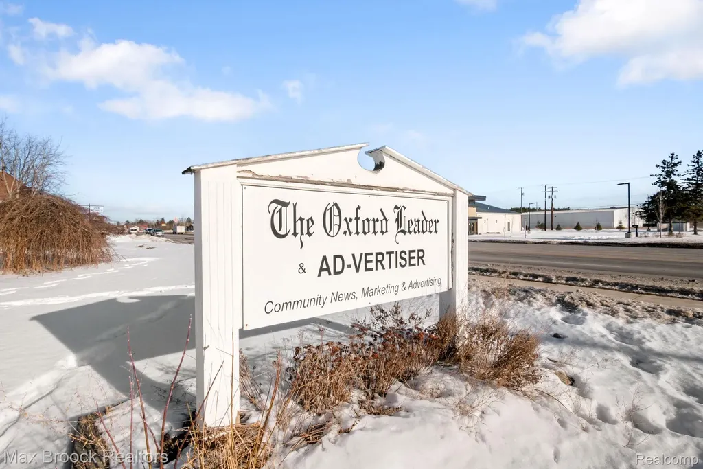 666 S Lapeer Road Oxford Charter Township MI 48371