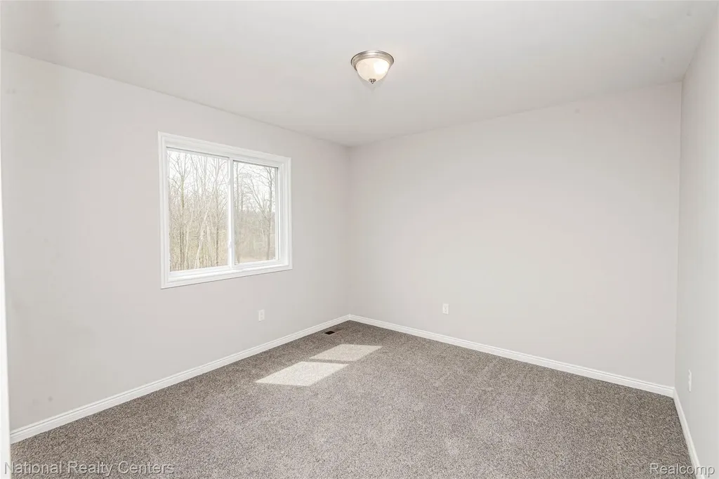 10392 Valley Creek Drive Goodrich Village MI 48438