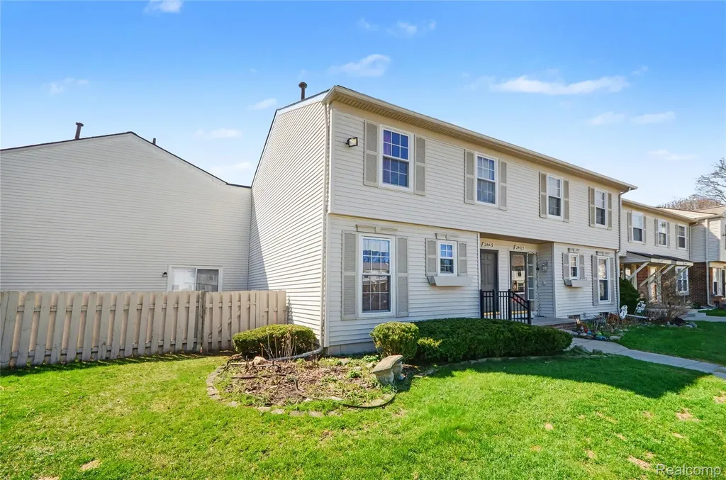 24419 Bashian Drive Novi City MI 48375