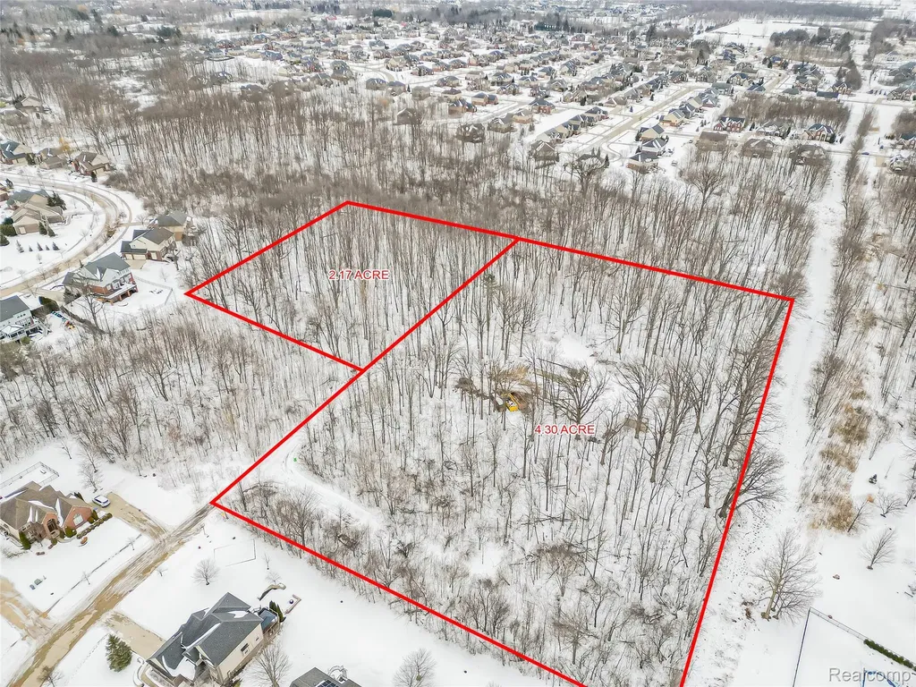 52485 10 Mile Road Lyon Charter Township MI 48178