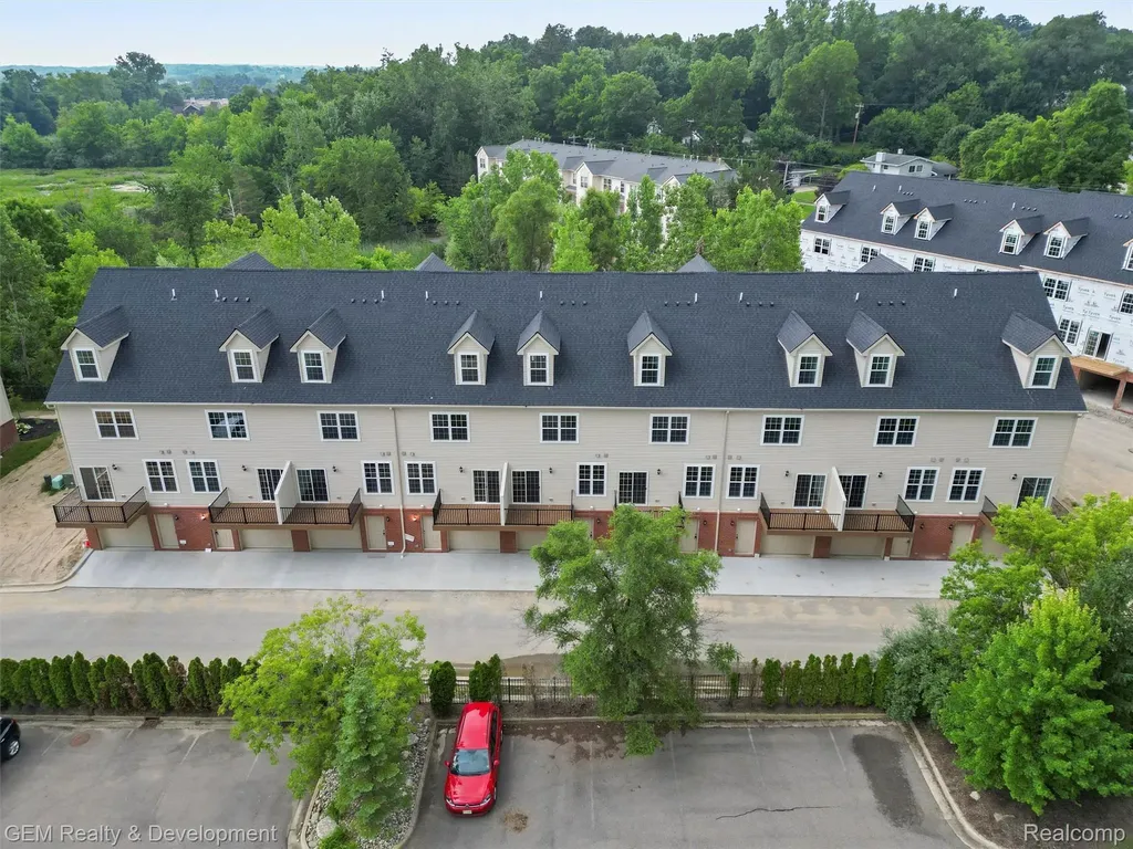 508 Village Lane Milford Village MI 48381