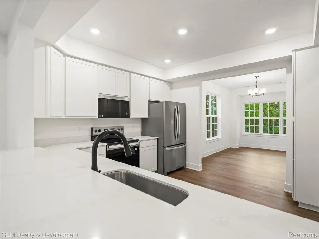 508 Village Lane Milford Village MI 48381