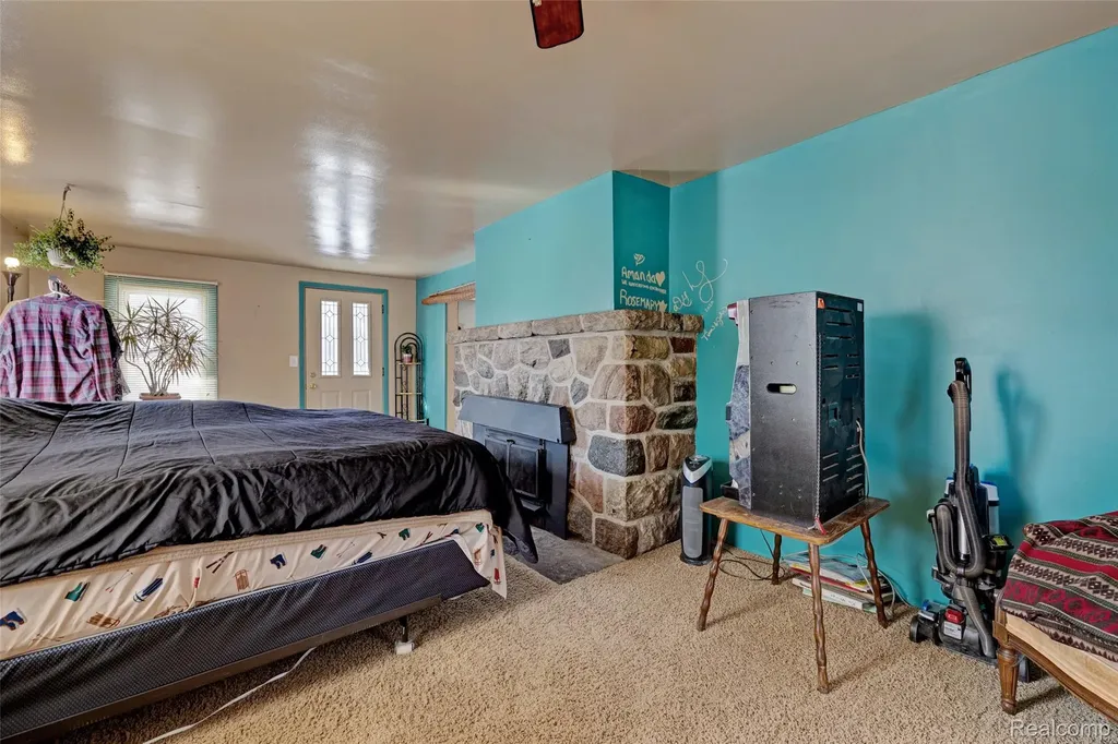 1717 S Sashabaw Road Brandon Charter Township MI 48462