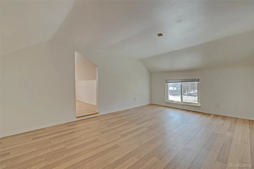 1717 S Sashabaw Road Brandon Charter Township MI 48462