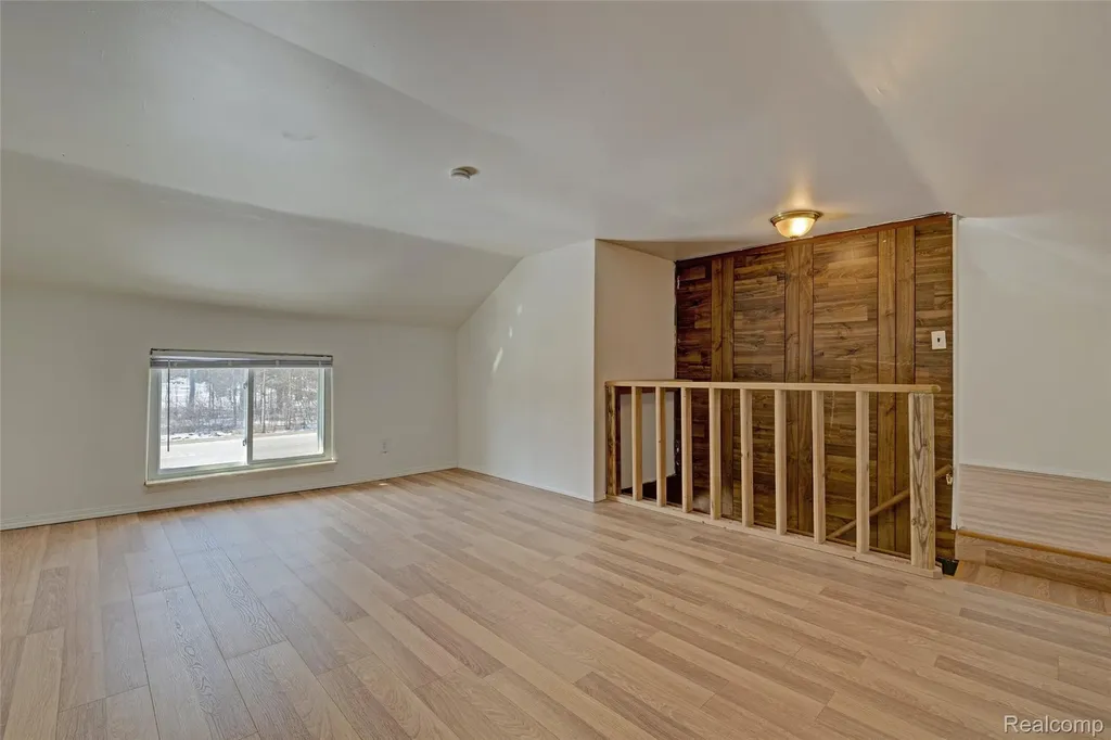1717 S Sashabaw Road Brandon Charter Township MI 48462