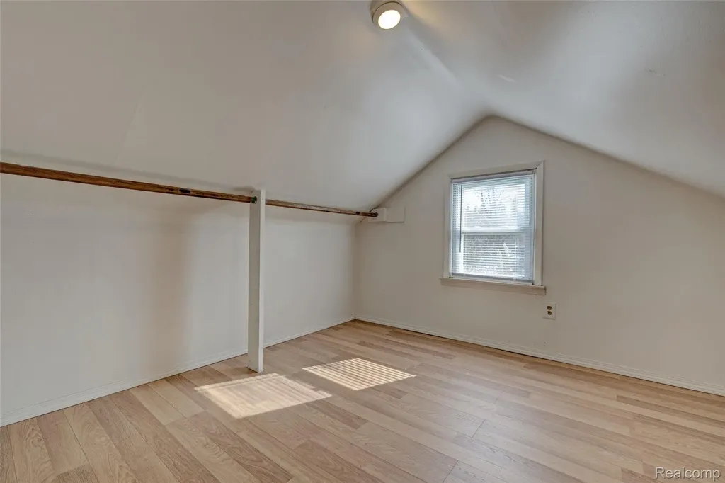 1717 S Sashabaw Road Brandon Charter Township MI 48462