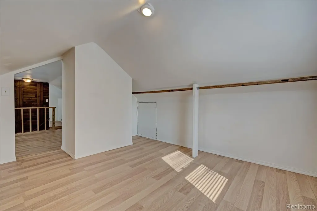 1717 S Sashabaw Road Brandon Charter Township MI 48462