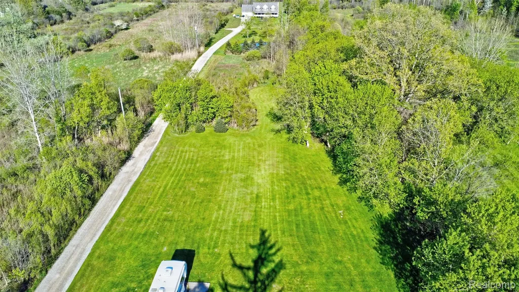 1717 S Sashabaw Road Brandon Charter Township MI 48462