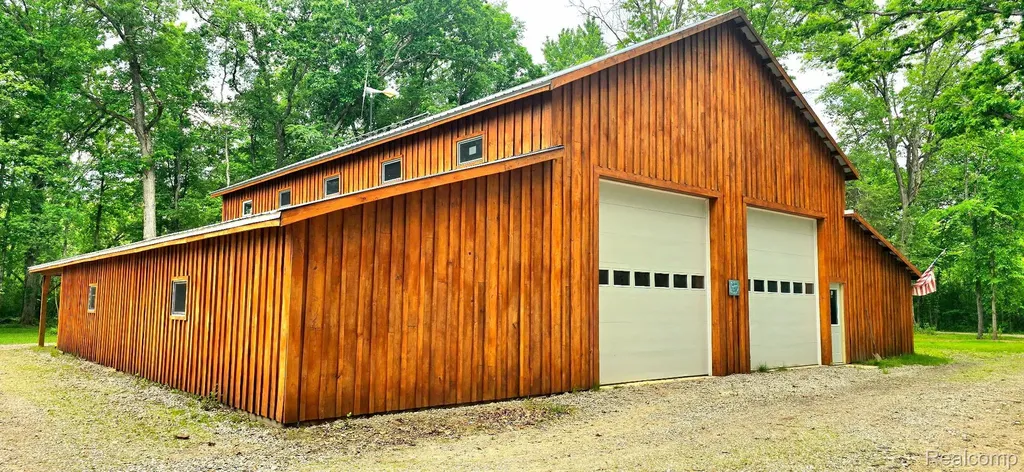 3483 Windwheel Point Drive Hamburg Township MI 48169