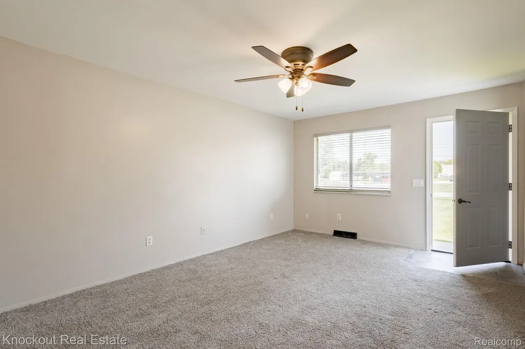 3782 Egan Street Bridgeport Charter Township MI 48601