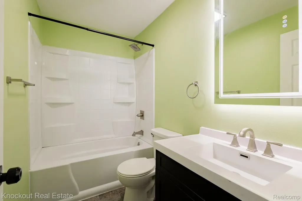 3782 Egan Street Bridgeport Charter Township MI 48601