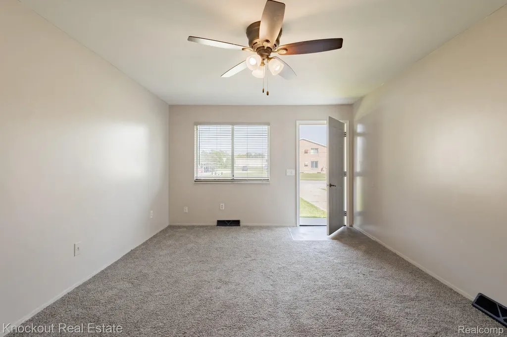 3782 Egan Street Bridgeport Charter Township MI 48601