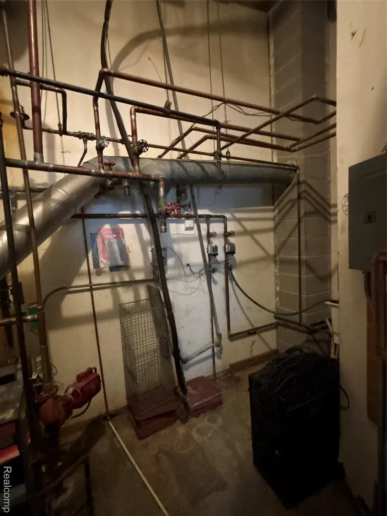 1258 E Humphrey Avenue Genesee Charter Township MI 48505