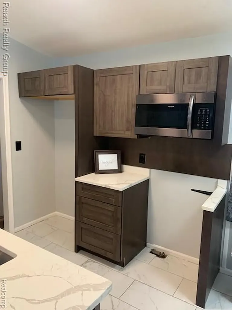 20196 Mcintyre Street Detroit City MI 48219