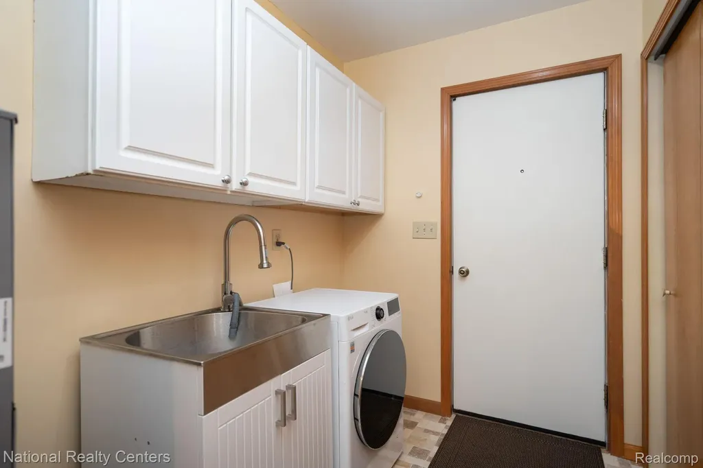 1326 Circle Drive Metamora Township MI 48455