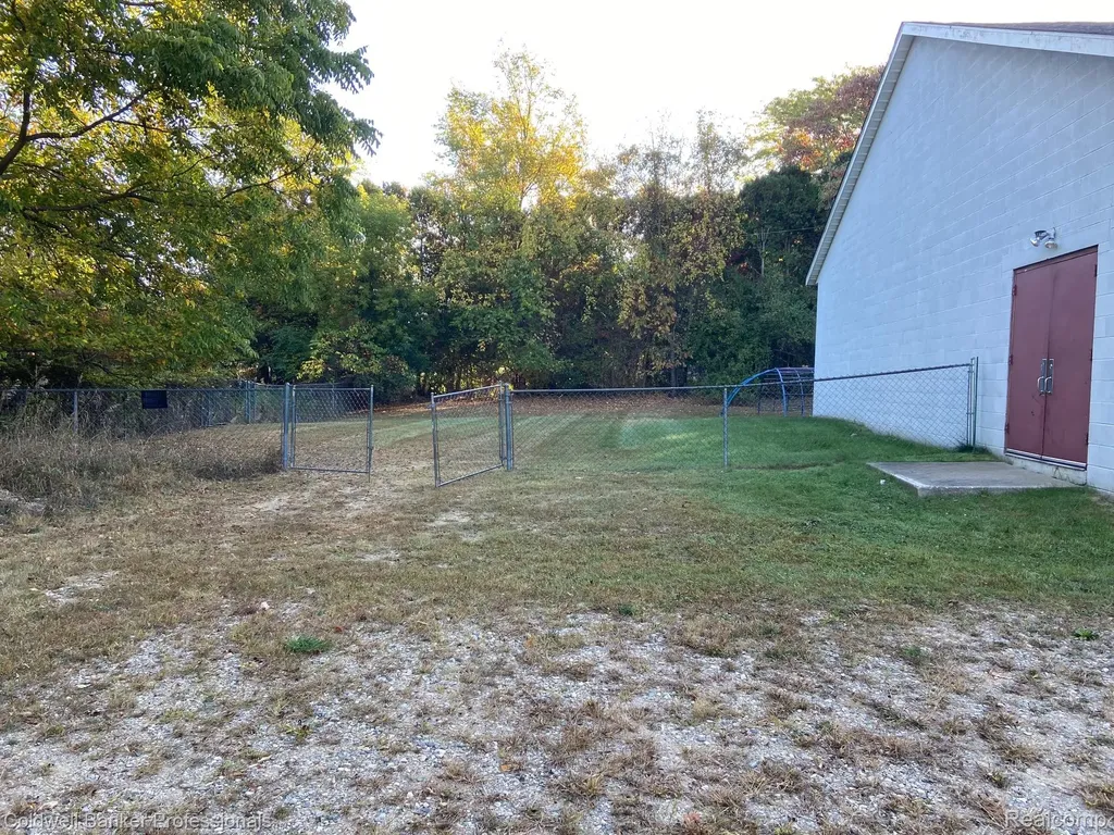 1284 Turrill Road Lapeer Township MI 48446