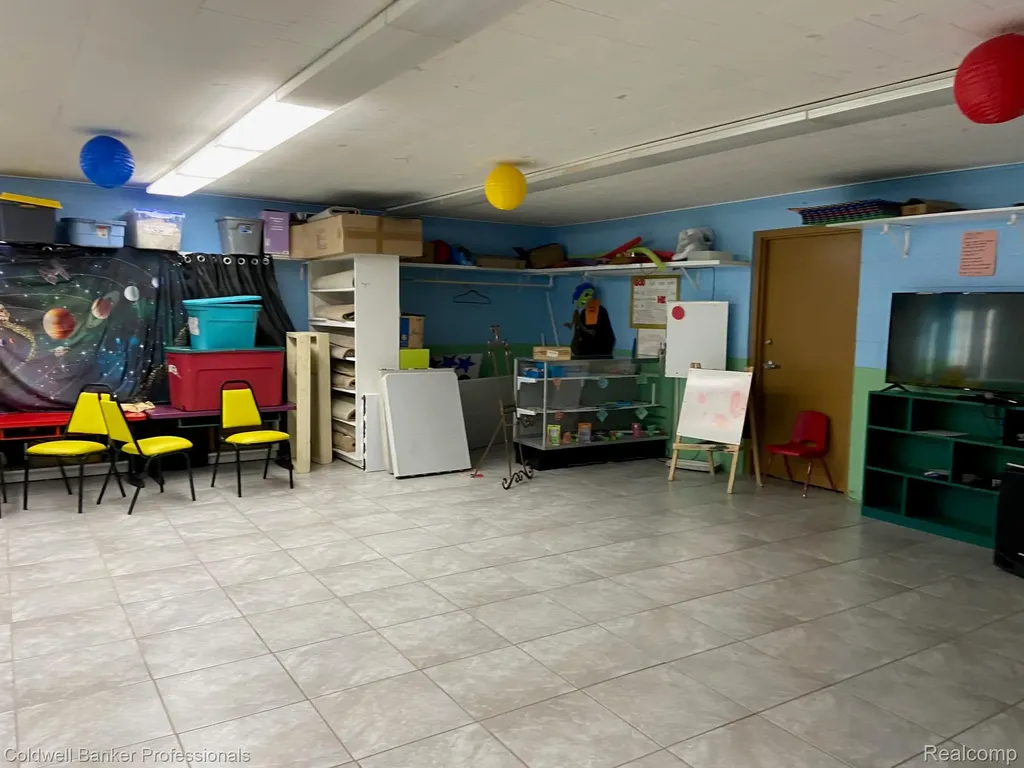 1284 Turrill Road Lapeer Township MI 48446