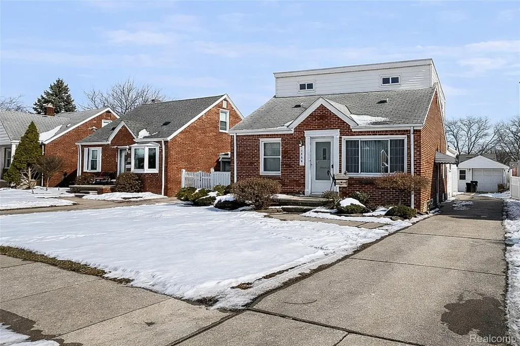 1459 22nd Street Wyandotte City MI 48192
