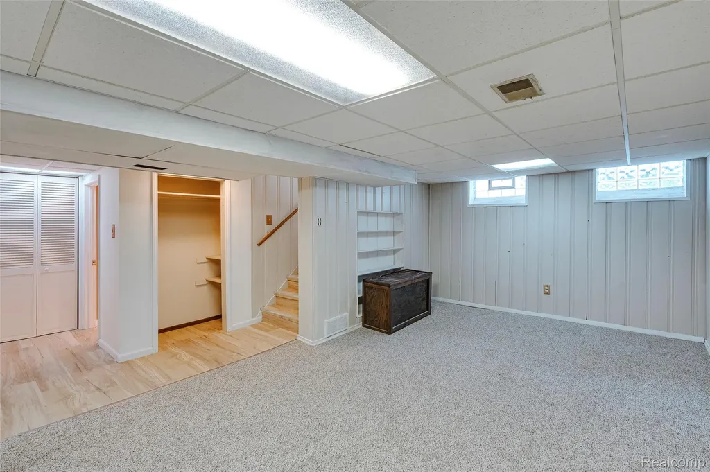 1459 22nd Street Wyandotte City MI 48192
