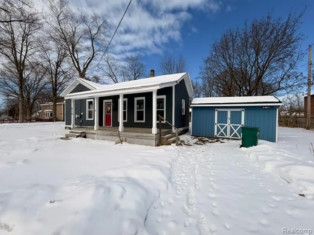 816 7th Street Three Rivers City MI 49093