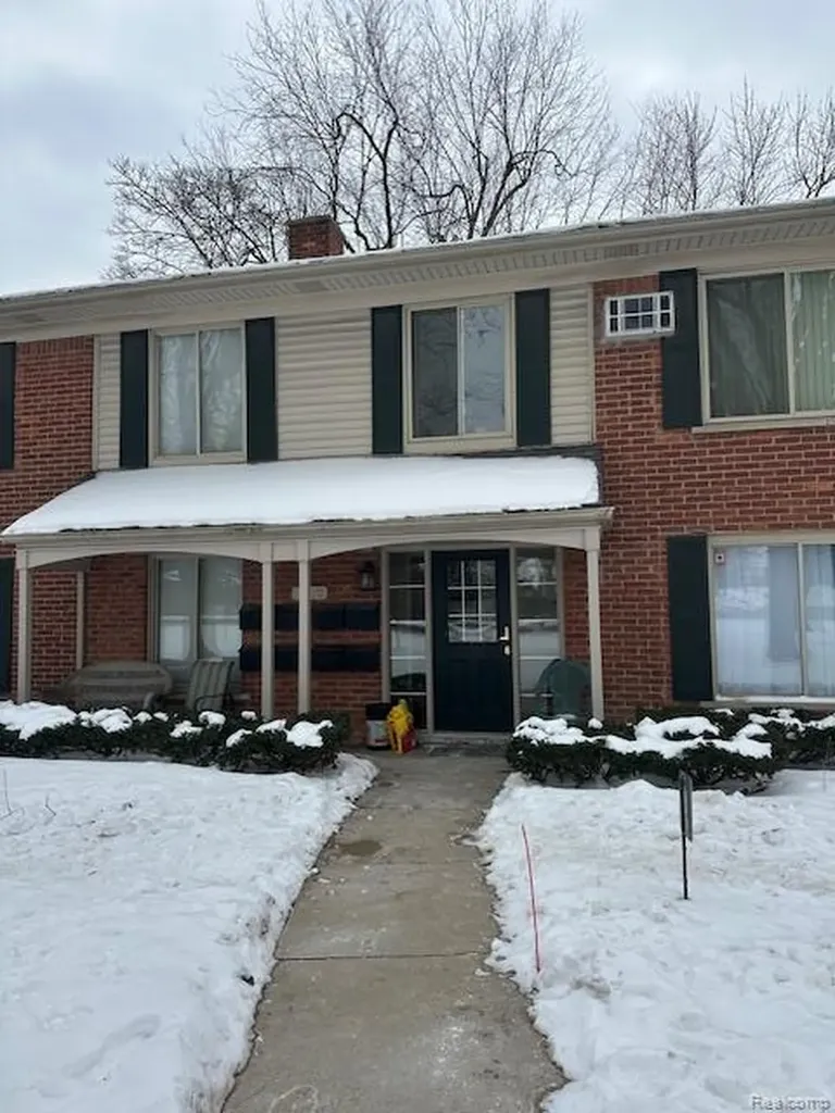 11410 Canal Road Sterling Heights City MI 48314