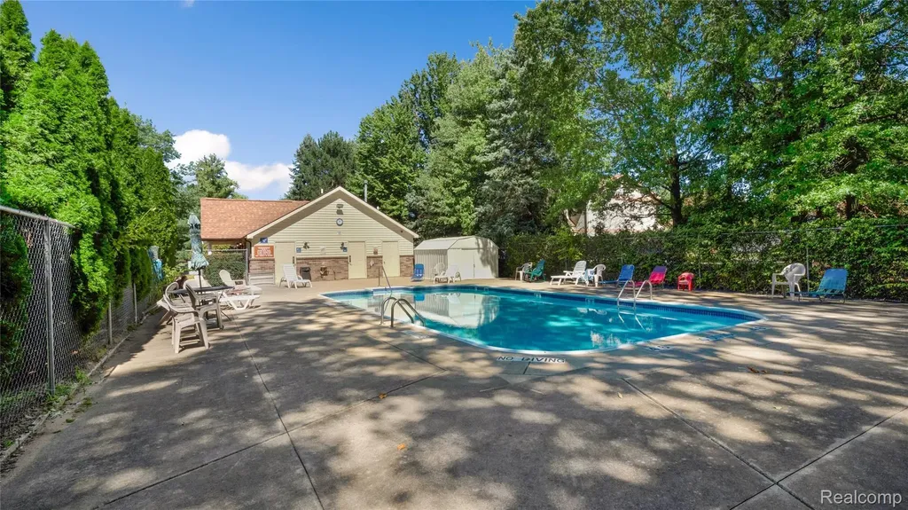 35652 Castlewood Court Westland City MI 48185