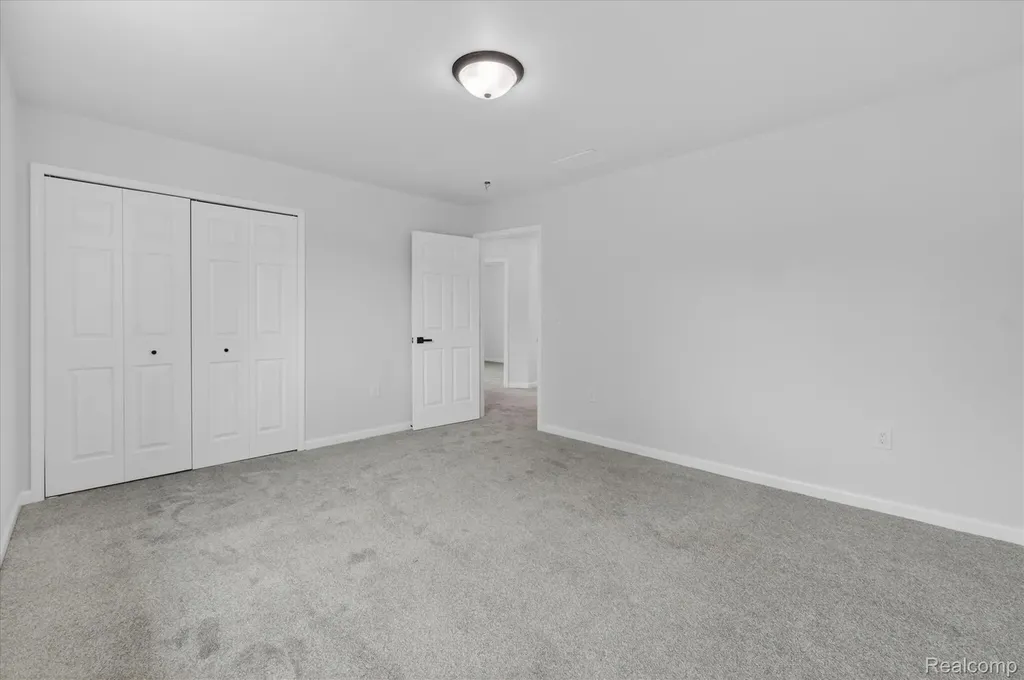 37235 Jefferson Avenue Harrison Charter Township MI 48045