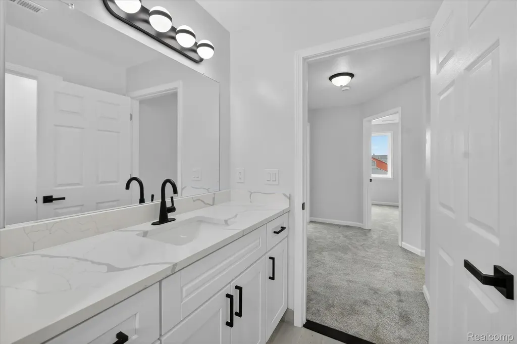 37235 Jefferson Avenue Harrison Charter Township MI 48045
