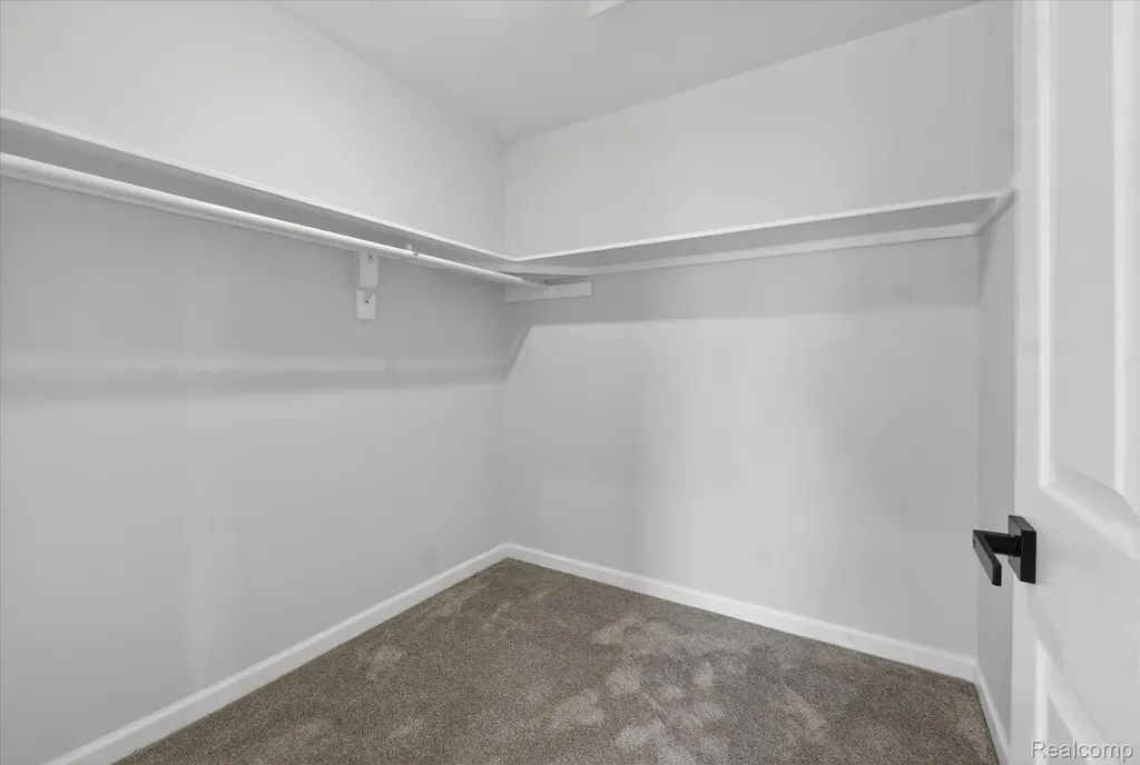37235 Jefferson Avenue Harrison Charter Township MI 48045