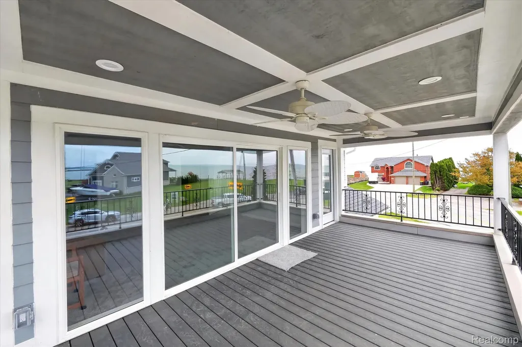 37235 Jefferson Avenue Harrison Charter Township MI 48045