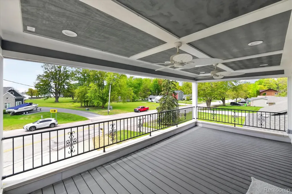 37235 Jefferson Avenue Harrison Charter Township MI 48045