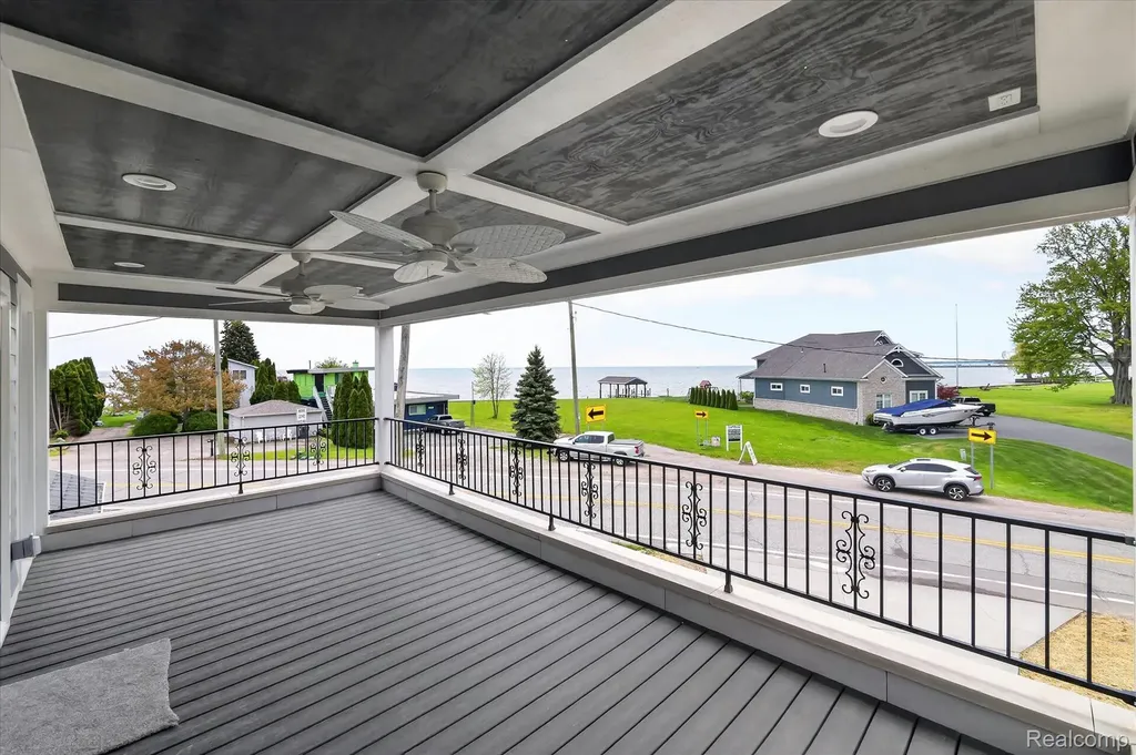 37235 Jefferson Avenue Harrison Charter Township MI 48045