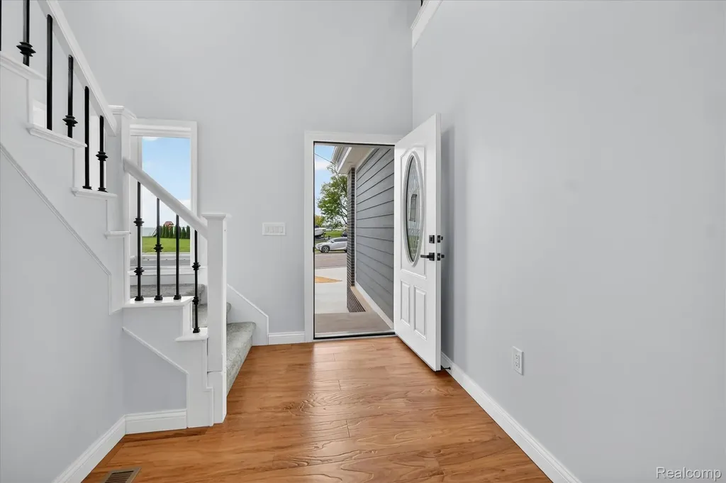 37235 Jefferson Avenue Harrison Charter Township MI 48045