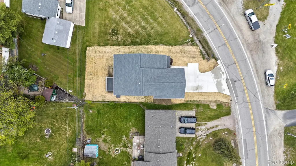 37235 Jefferson Avenue Harrison Charter Township MI 48045