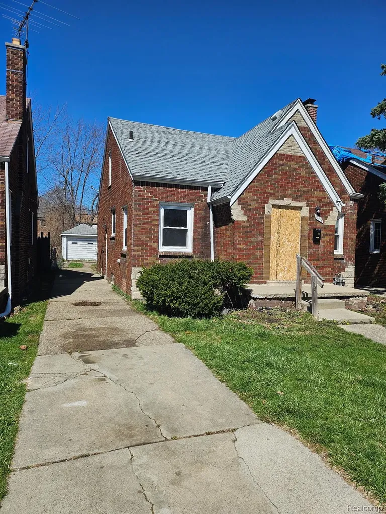 10109 Mckinney Street Detroit City MI 48224