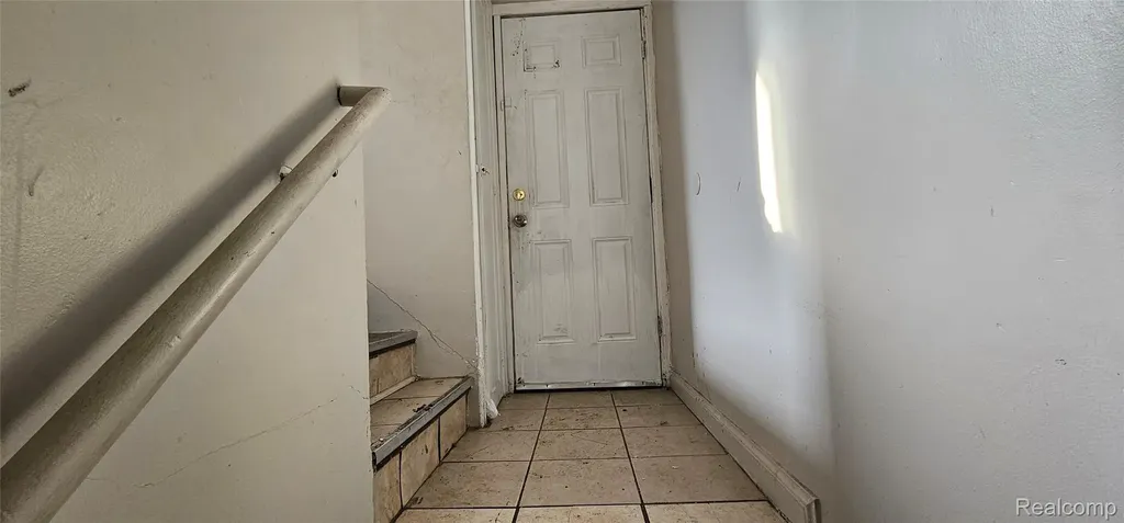 10109 Mckinney Street Detroit City MI 48224