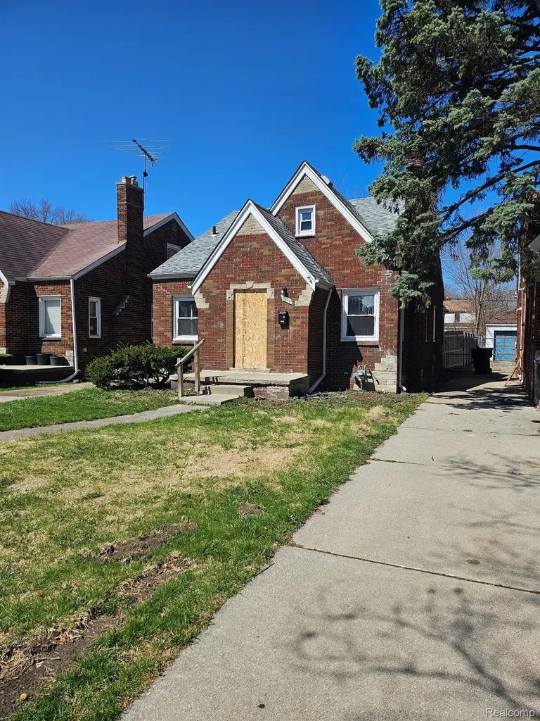 10109 Mckinney Street Detroit City MI 48224