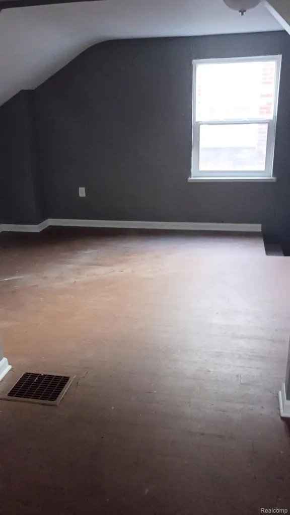 10109 Mckinney Street Detroit City MI 48224