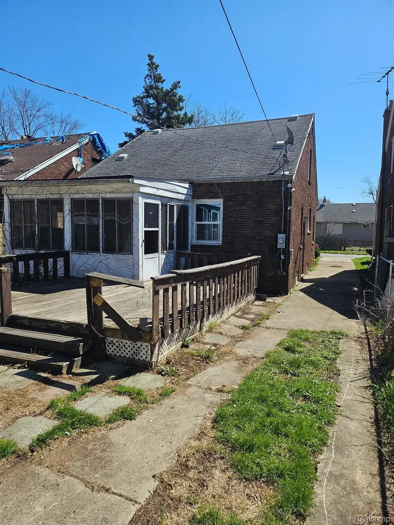 10109 Mckinney Street Detroit City MI 48224