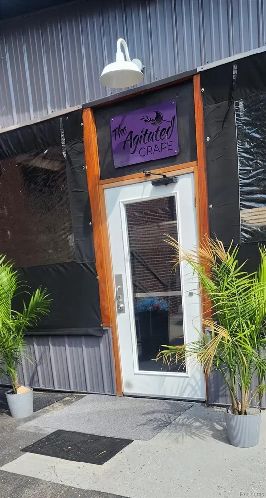 310 N Main Street Davison City MI 48423