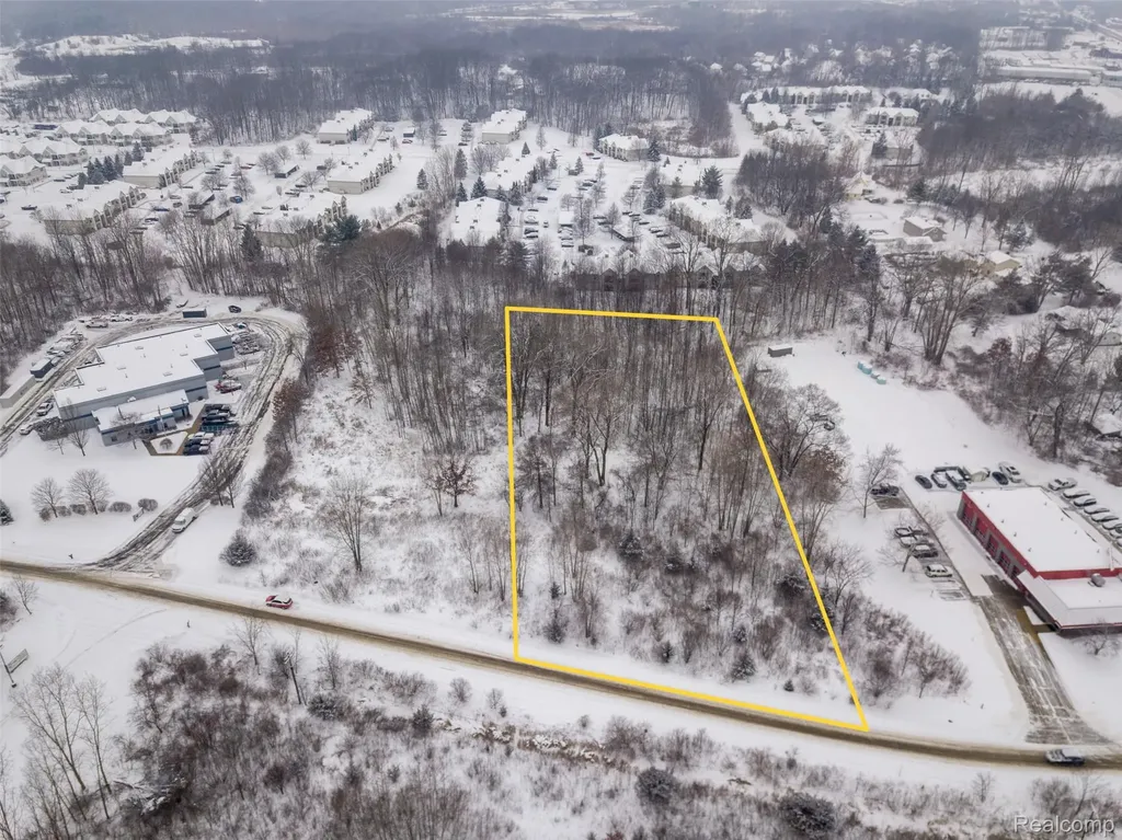 000 Victory Drive Genoa Township MI 48843