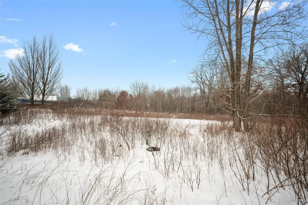 000 Victory Drive Genoa Township MI 48843