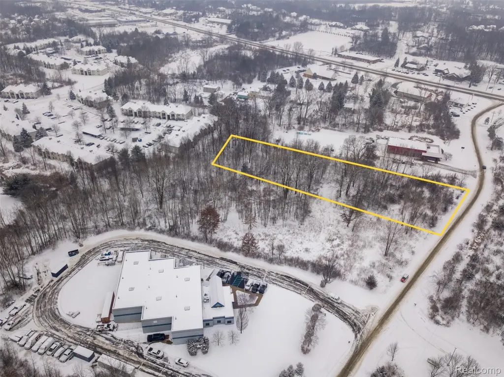 000 Victory Drive Genoa Township MI 48843