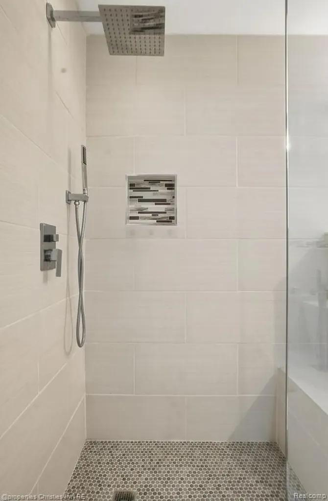 921 Kyle Court White Lake Charter Township MI 48383