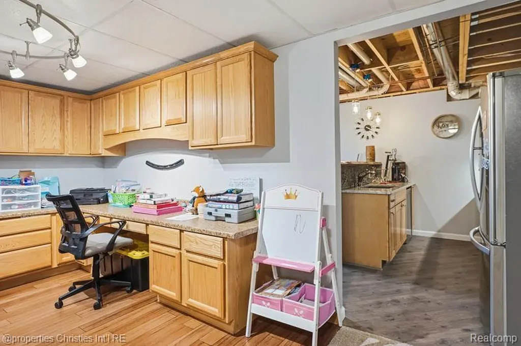 921 Kyle Court White Lake Charter Township MI 48383