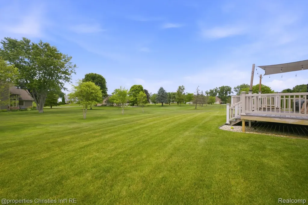 921 Kyle Court White Lake Charter Township MI 48383