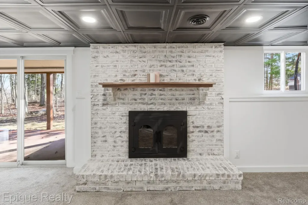 4563 Clifford Road Genoa Township MI 48116